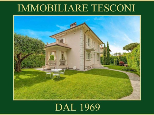 casa indipendente in affitto a Pietrasanta in zona Osterietta