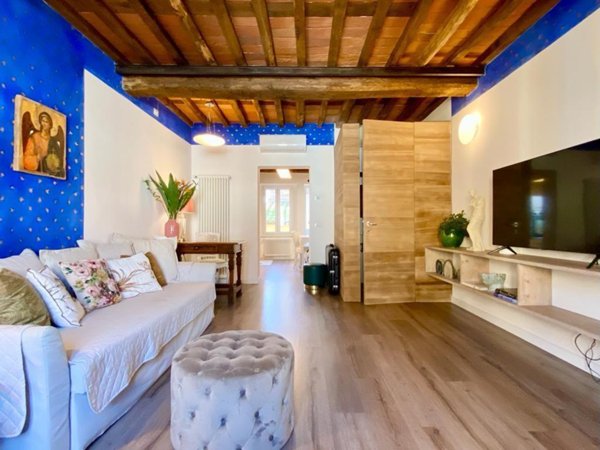 appartamento in affitto a Pietrasanta