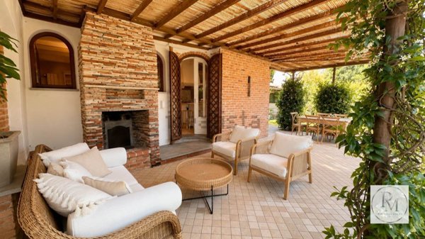 casa indipendente in affitto a Pietrasanta in zona Fiumetto