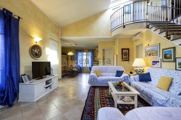 casa indipendente in affitto a Pietrasanta in zona Tonfano