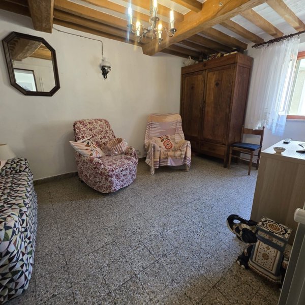 casa indipendente in affitto a Pietrasanta in zona Capezzano