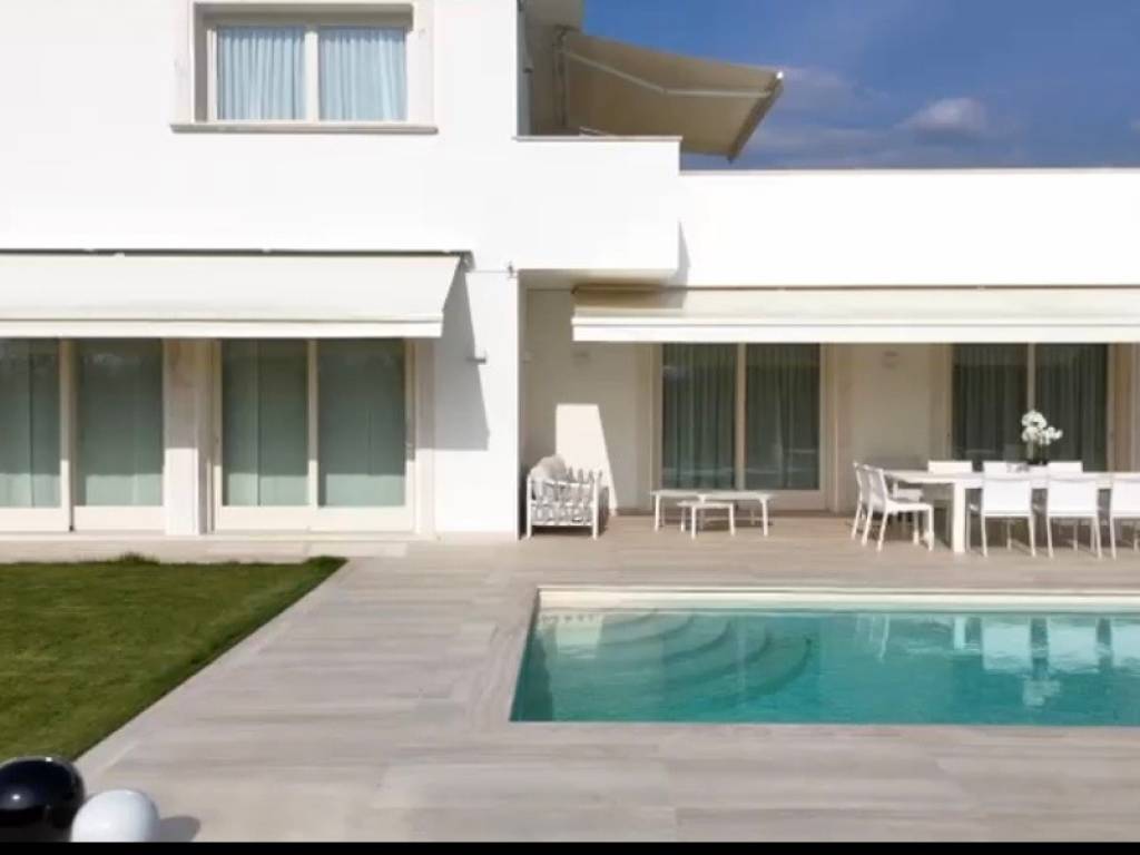 casa indipendente in affitto a Pietrasanta in zona Africa