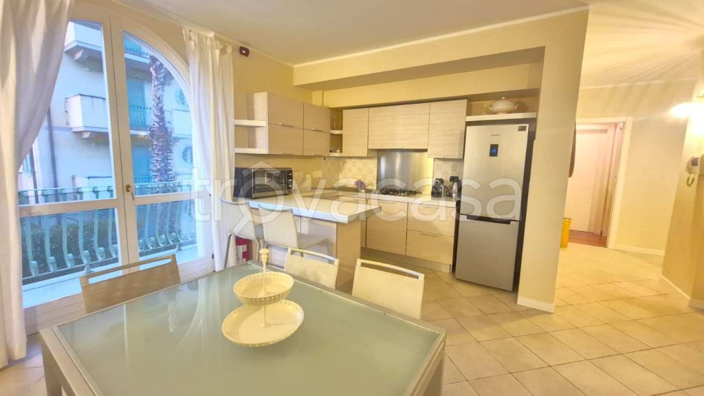 appartamento in affitto a Pietrasanta in zona Vignone