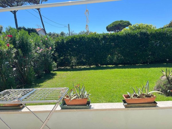 casa indipendente in affitto a Pietrasanta in zona Marina di Pietrasanta