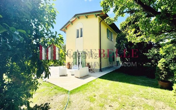 casa indipendente in affitto a Pietrasanta
