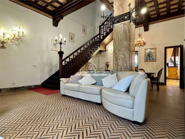 casa indipendente in affitto a Pietrasanta in zona Capezzano Monte