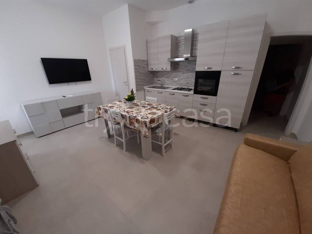 appartamento in affitto a Pietrasanta in zona Marina di Pietrasanta