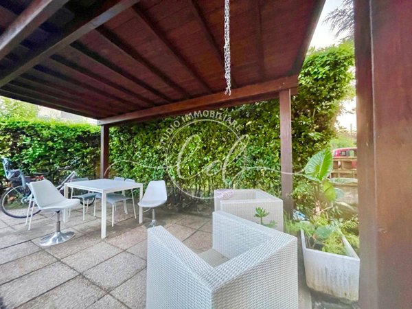 appartamento in affitto a Pietrasanta in zona Osterietta