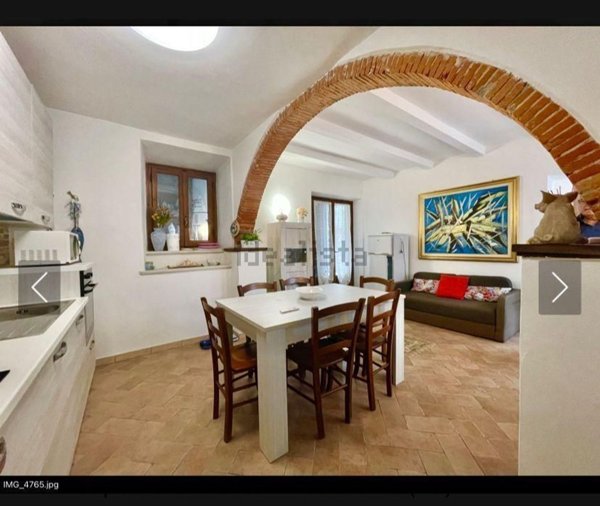 appartamento in affitto a Pietrasanta in zona Capezzano
