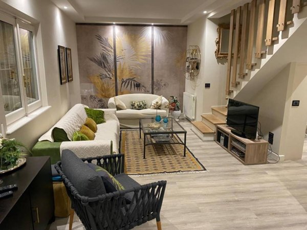 casa indipendente in affitto a Pietrasanta in zona Tonfano