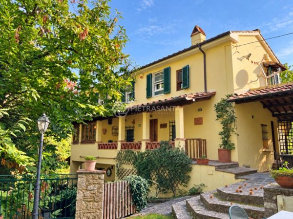 casa indipendente in affitto a Pietrasanta