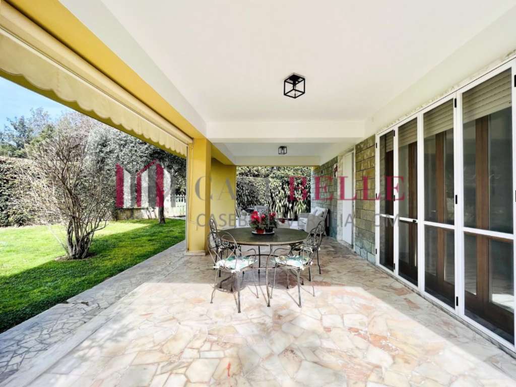 casa indipendente in affitto a Pietrasanta in zona Marina di Pietrasanta