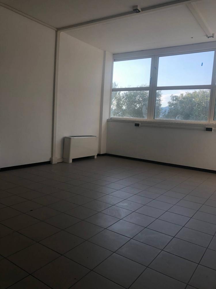 ufficio in affitto a Porcari