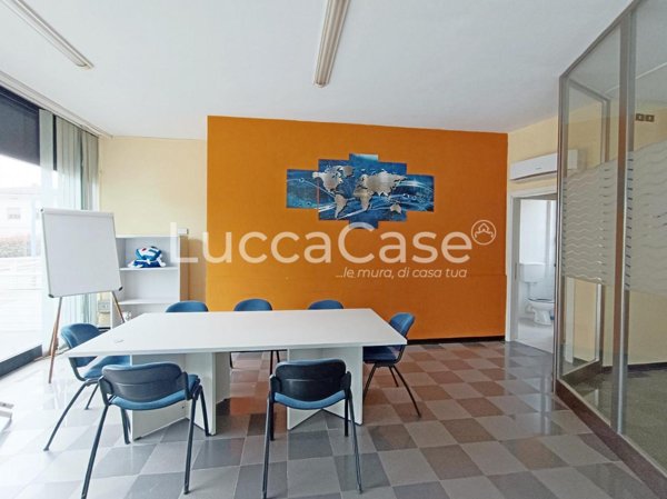 ufficio in affitto a Porcari