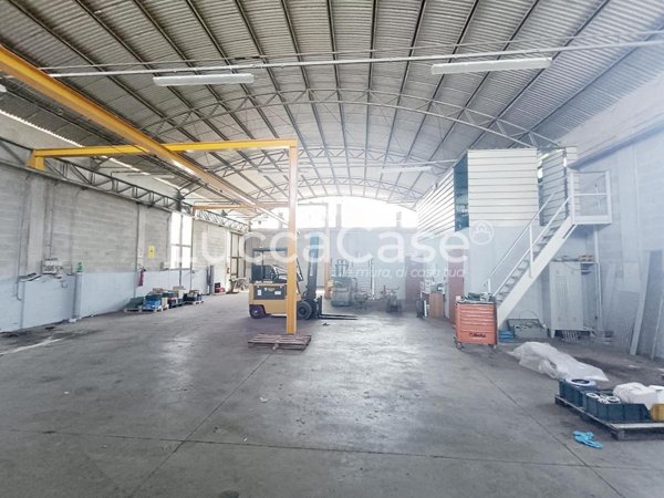 capannone in affitto a Porcari