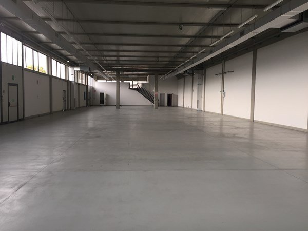 capannone in affitto a Porcari