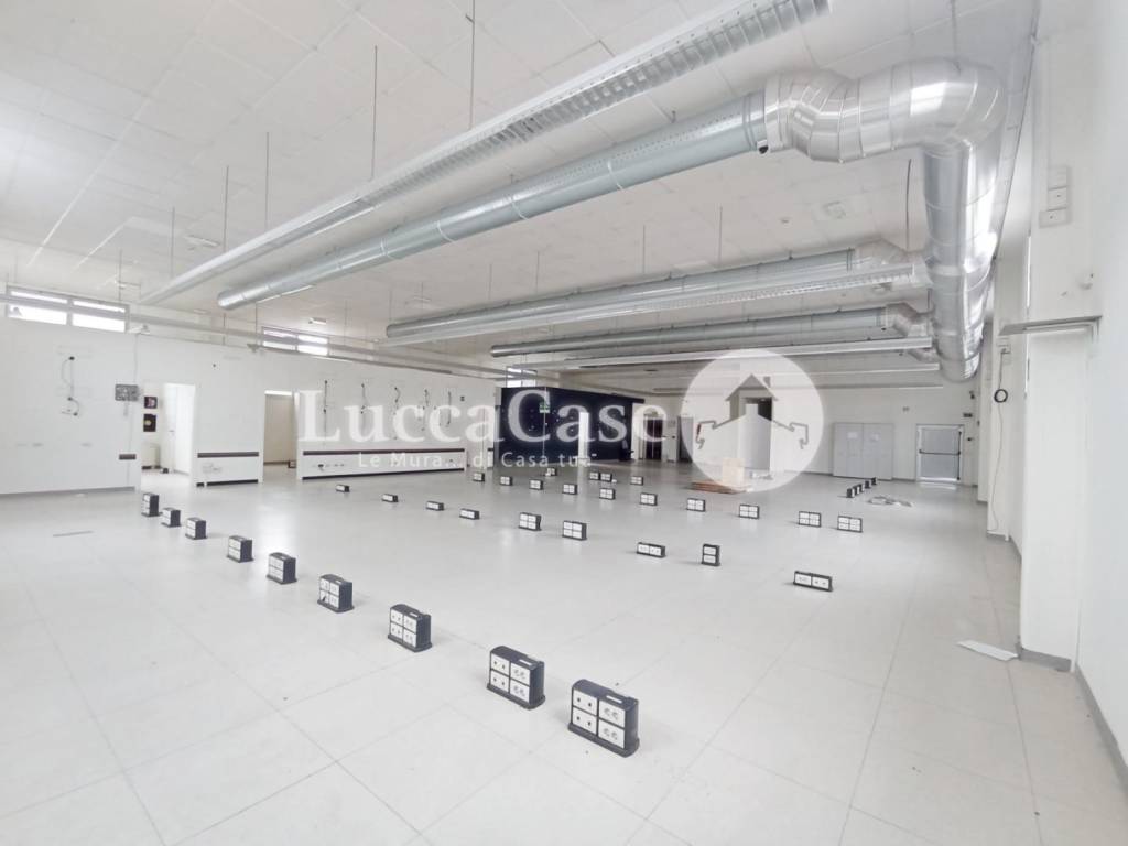 ufficio in affitto a Porcari