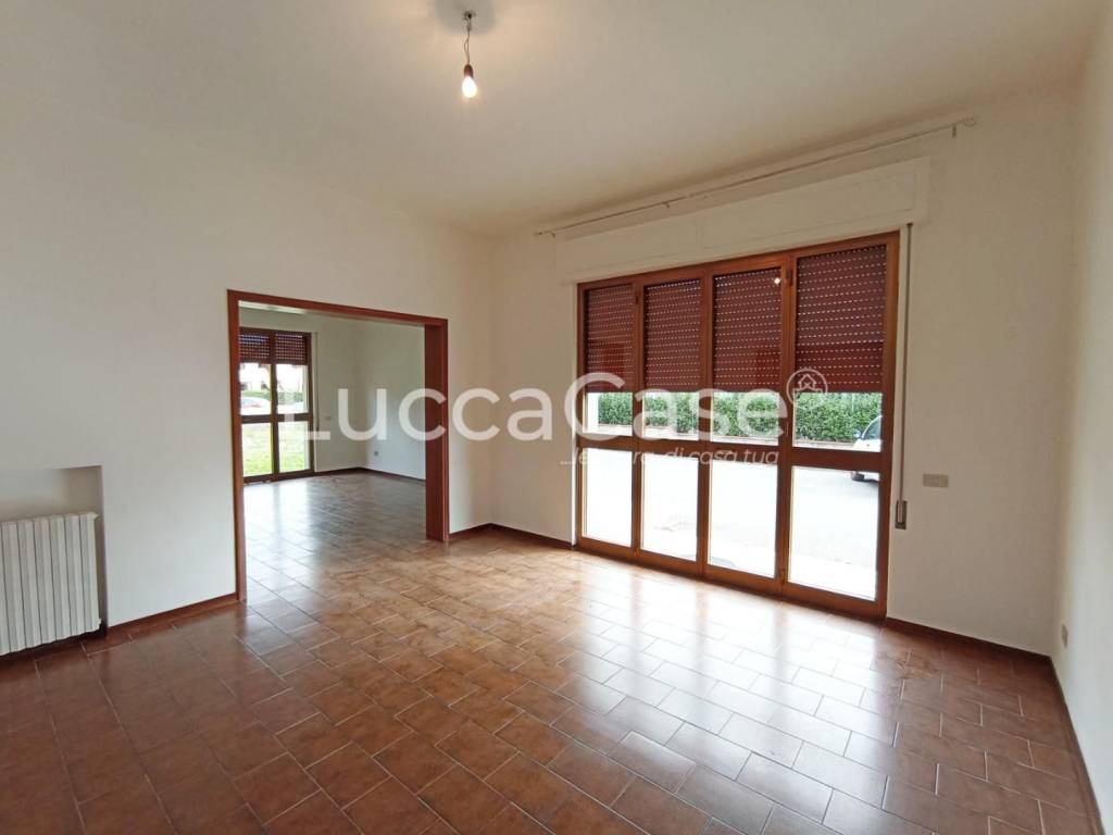 appartamento in affitto a Porcari