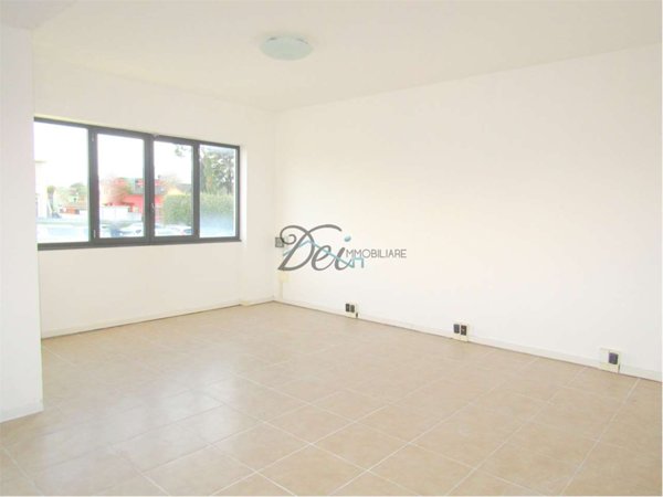 ufficio in affitto a Porcari