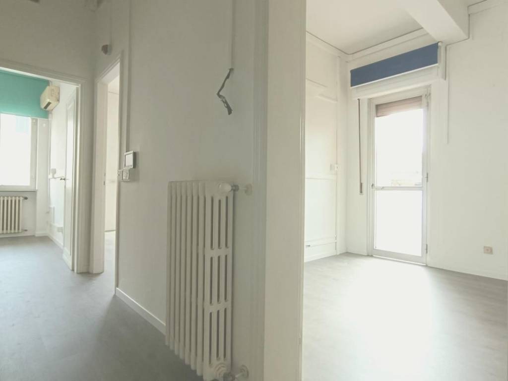 ufficio in affitto a Porcari