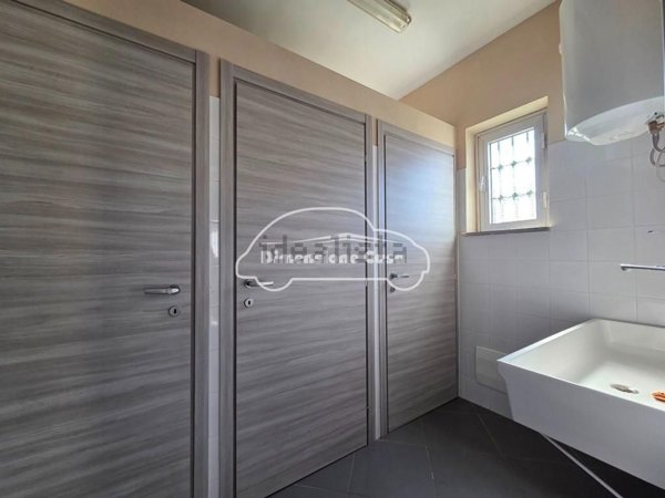 capannone in affitto a Porcari