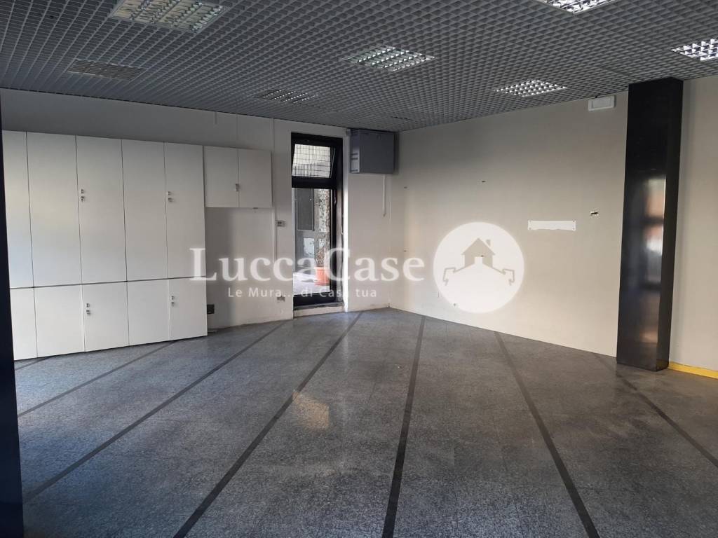 ufficio in affitto a Porcari