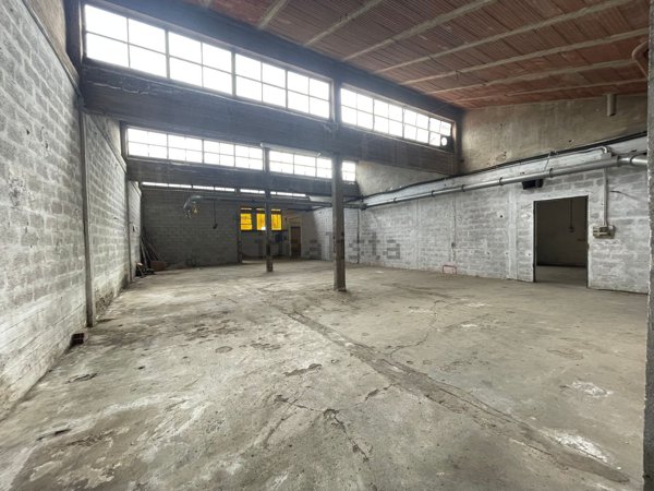 ufficio in affitto a Porcari