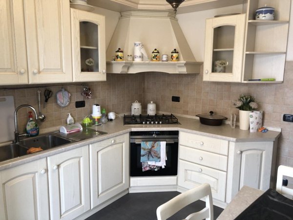 casa indipendente in affitto a Seravezza