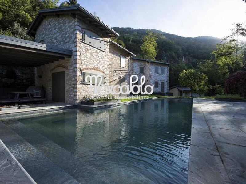 casa indipendente in affitto a Seravezza