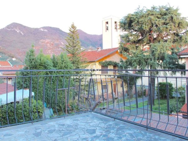 appartamento in affitto a Seravezza in zona Ripa