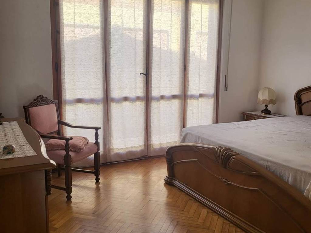 appartamento in affitto a Viareggio in zona Torre del Lago