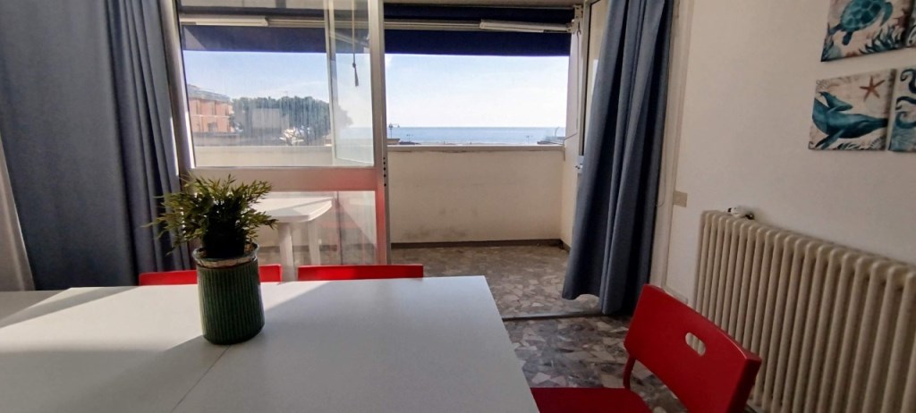 appartamento in affitto a Viareggio