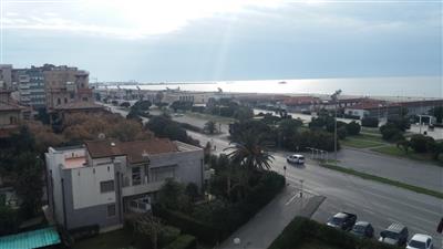 appartamento in affitto a Viareggio