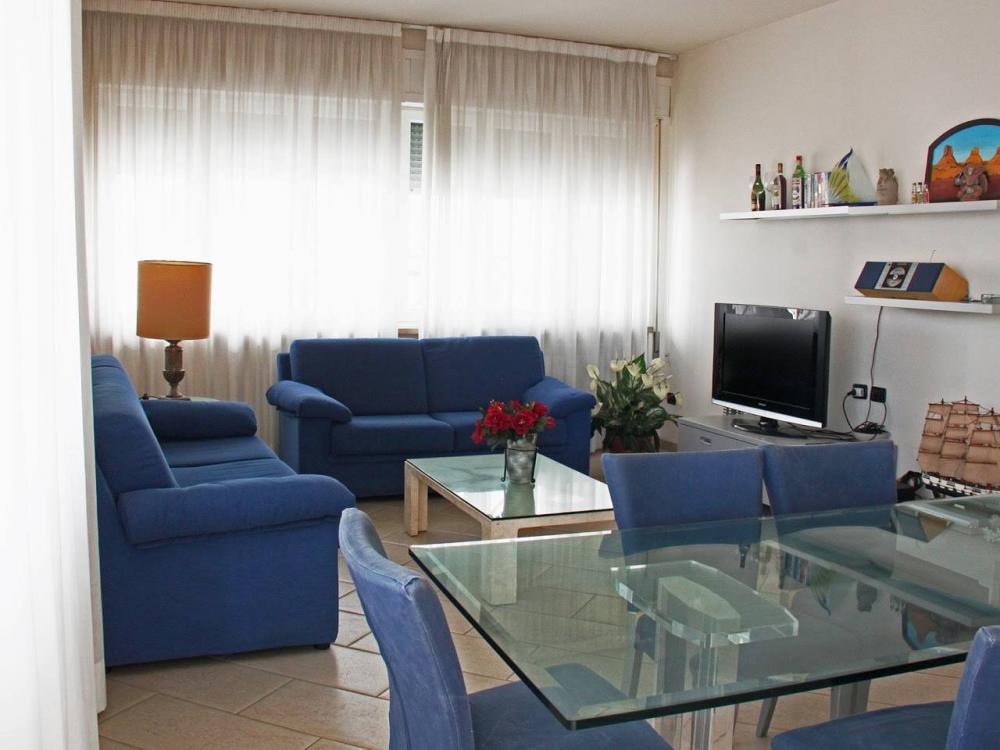 appartamento in affitto a Viareggio