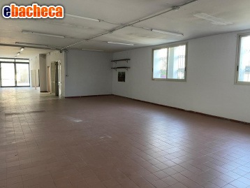 ufficio in affitto a Viareggio