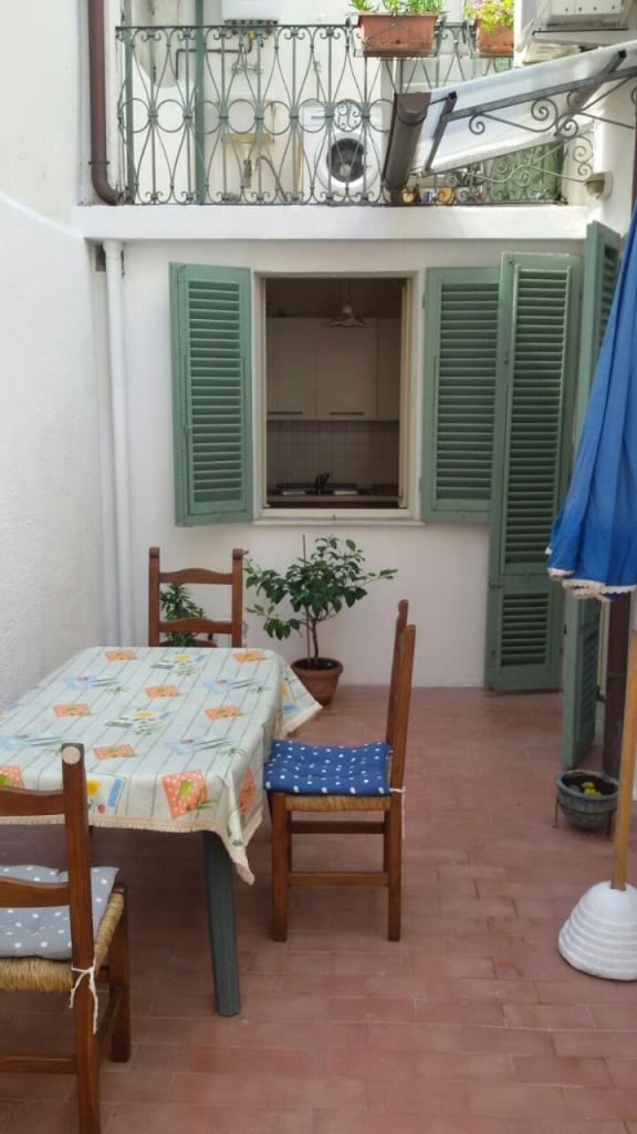 appartamento in affitto a Viareggio