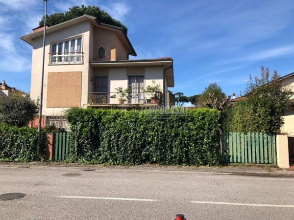 appartamento in affitto a Viareggio in zona Centro Storico