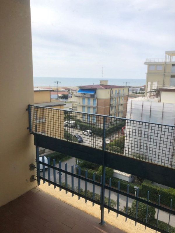 appartamento in affitto a Viareggio