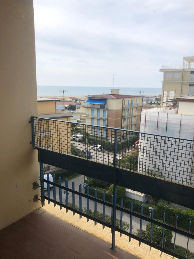 appartamento in affitto a Viareggio