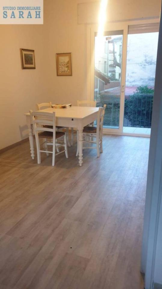 appartamento in affitto a Viareggio