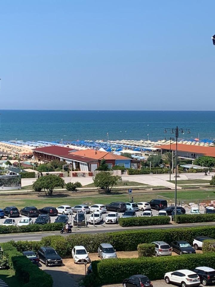 appartamento in affitto a Viareggio