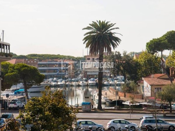 appartamento in affitto a Viareggio