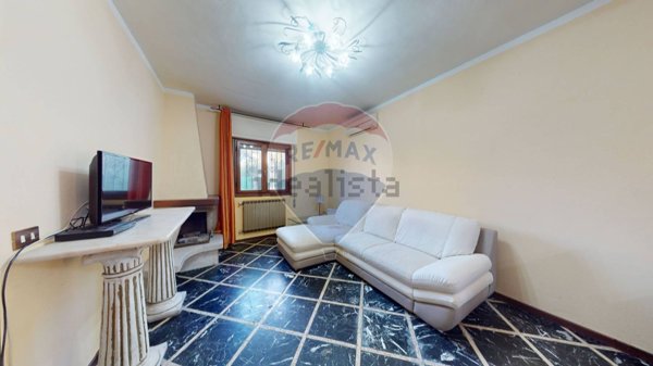 casa indipendente in affitto a Viareggio in zona Torre del Lago