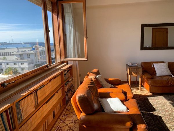 appartamento in affitto a Viareggio