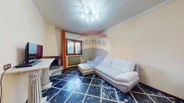 casa indipendente in affitto a Viareggio in zona Torre del Lago
