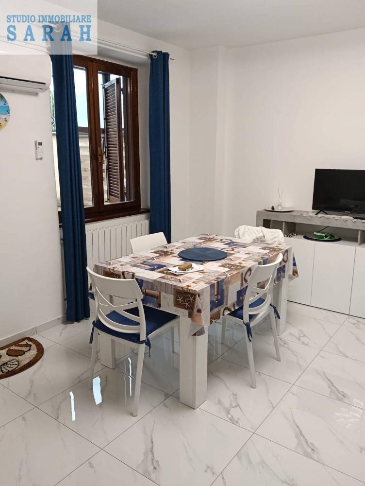appartamento in affitto a Viareggio