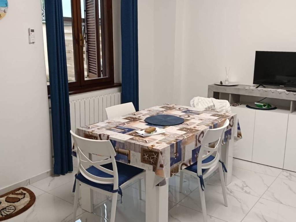 appartamento in affitto a Viareggio