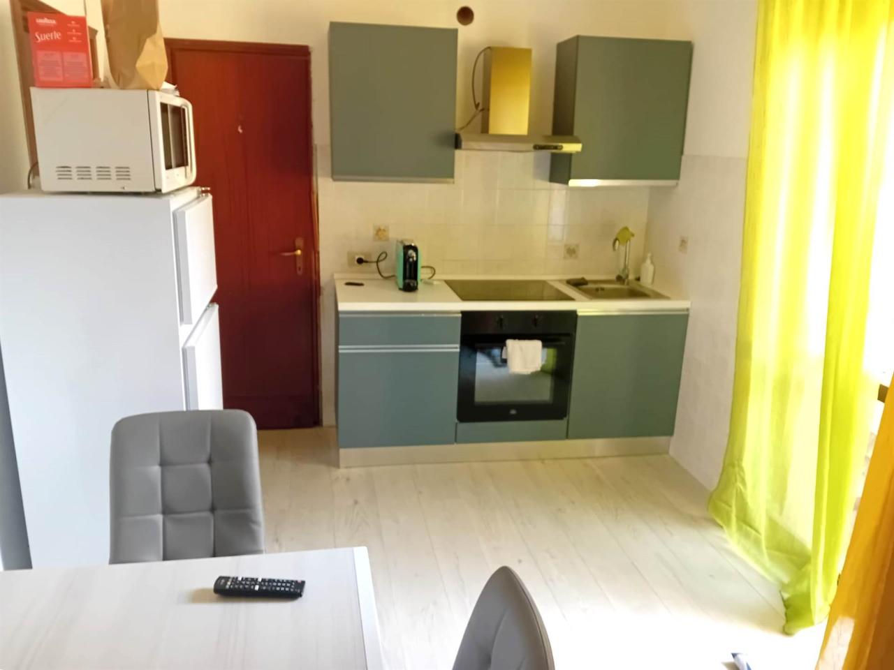 appartamento in affitto a Viareggio in zona Campo d'Aviazione