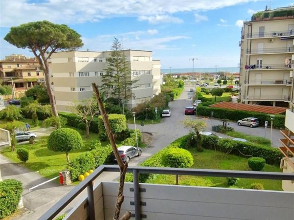 appartamento in affitto a Viareggio
