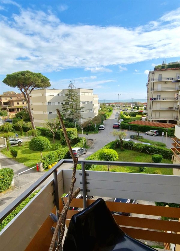 appartamento in affitto a Viareggio